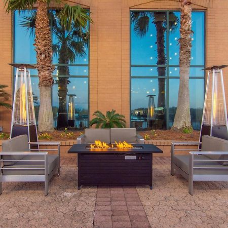 Marriott Savannah Riverfront Exterior foto